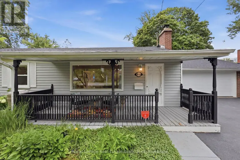 Detached at 1924 BALSAM AVENUE, Mississauga