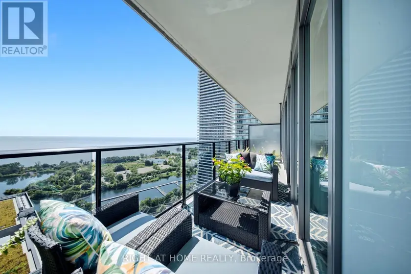 Apartment at 2605 - 70 ANNIE CRAIG DRIVE, Toronto