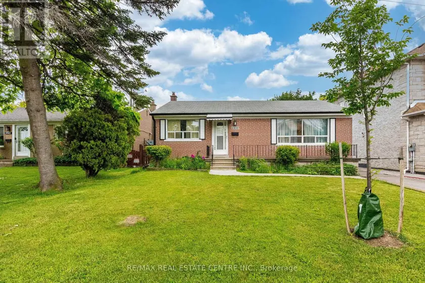 Detached at 6939 JUSTINE DRIVE, Mississauga