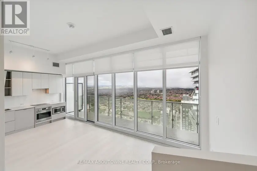 Apartment at 6001 - 3883 QUARTZ ROAD, Mississauga