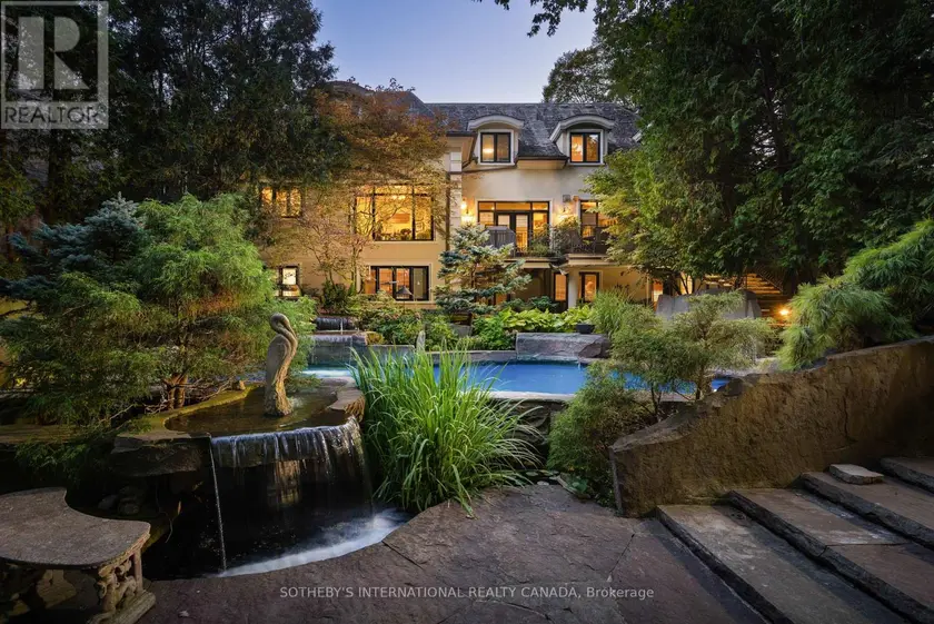 Detached at 23 EDENBROOK HILL, Toronto