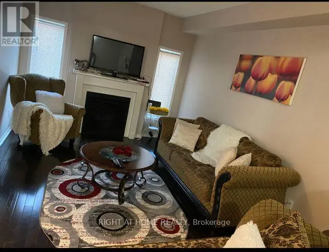 Apartment at 1704 - 530 LOLITA GARDENS, Mississauga (Mississauga Valleys)