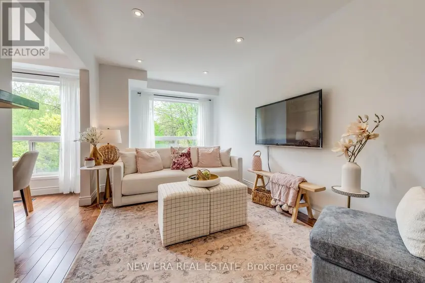 Townhouse at 43 - 7284 BELLSHIRE GATE, Mississauga