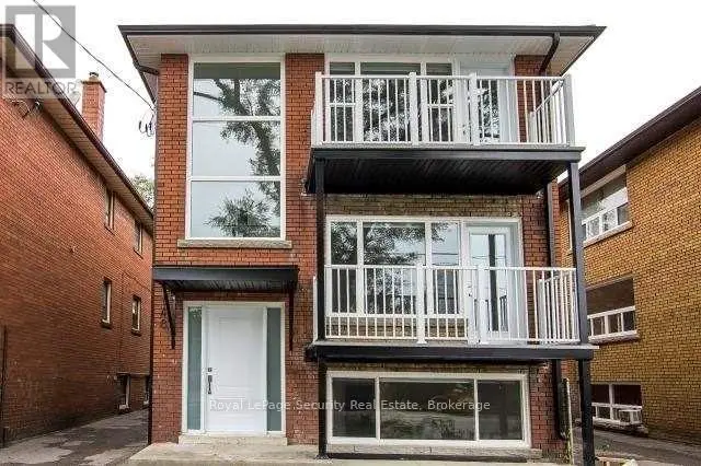 Multiplex at 3 - 148 PORTLAND STREET, Toronto
