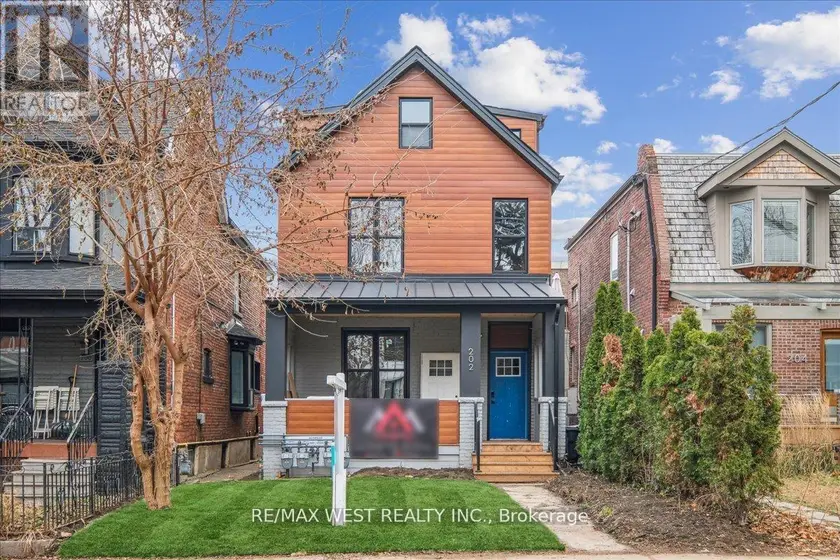 Detached at 5 - 202 PERTH AVENUE, Toronto (Dovercourt-Wallace Emerson-Junction)