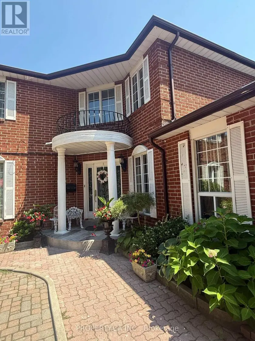 Detached at #ROOM 2 - 4099 FIELDGATE DRIVE, Mississauga