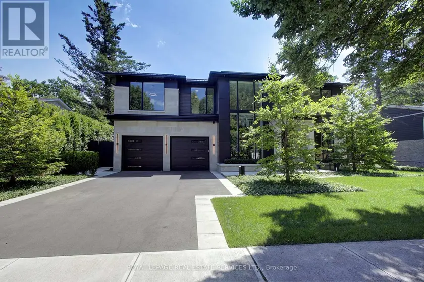 Detached at 1472 OAKHILL DRIVE, Oakville