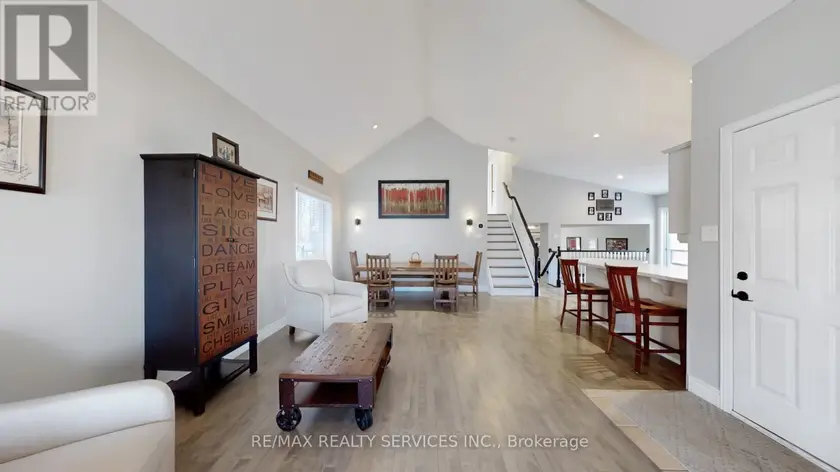 Detached at 37 ABBEY ROAD, Orangeville