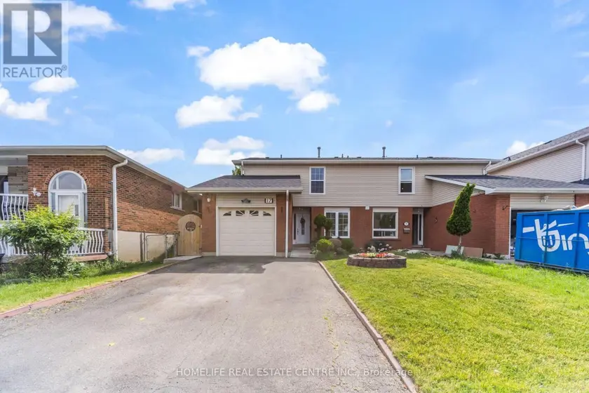 Semi-Detached/Link at 17 ASHFORD COURT, Brampton