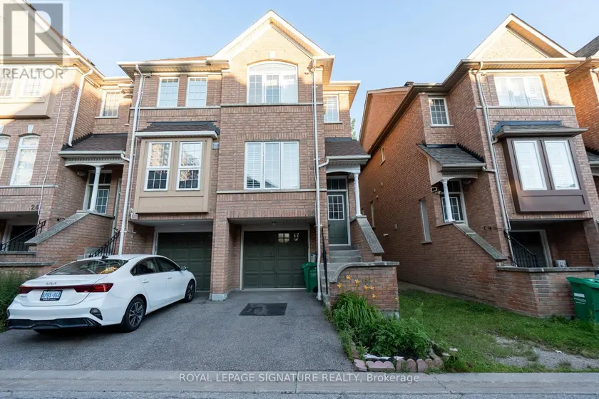 Townhouse at 28 - 50 STRATHAVEN DRIVE, Mississauga