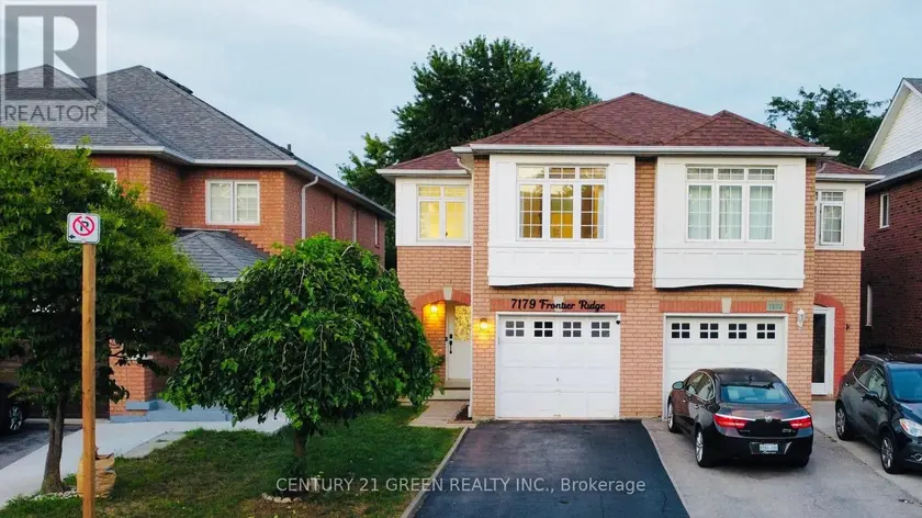 Semi-Detached/Link at 7179 FRONTIER RIDGE, Mississauga