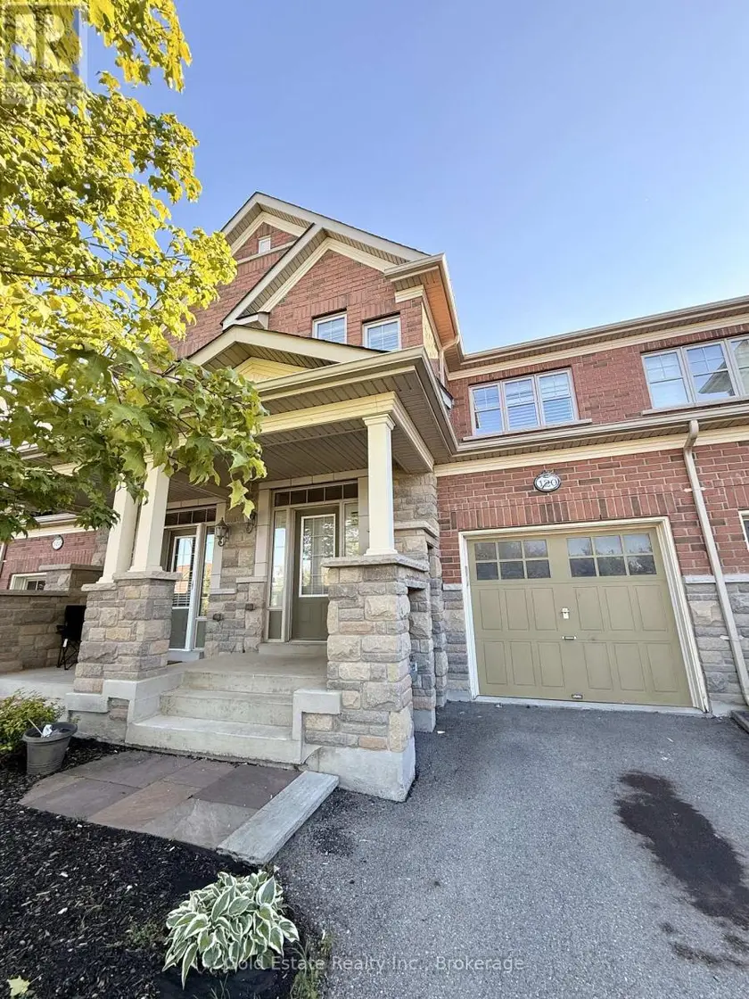 Townhouse at 120 Hanson Cres, Milton