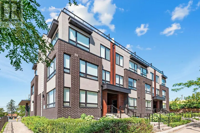 Townhouse at 303 - 1150 BRIAR HILL AVENUE, Toronto
