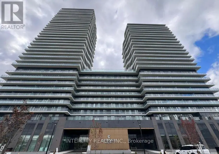 Apartment at 925 - 15 SKYRIDGE DRIVE E, Brampton