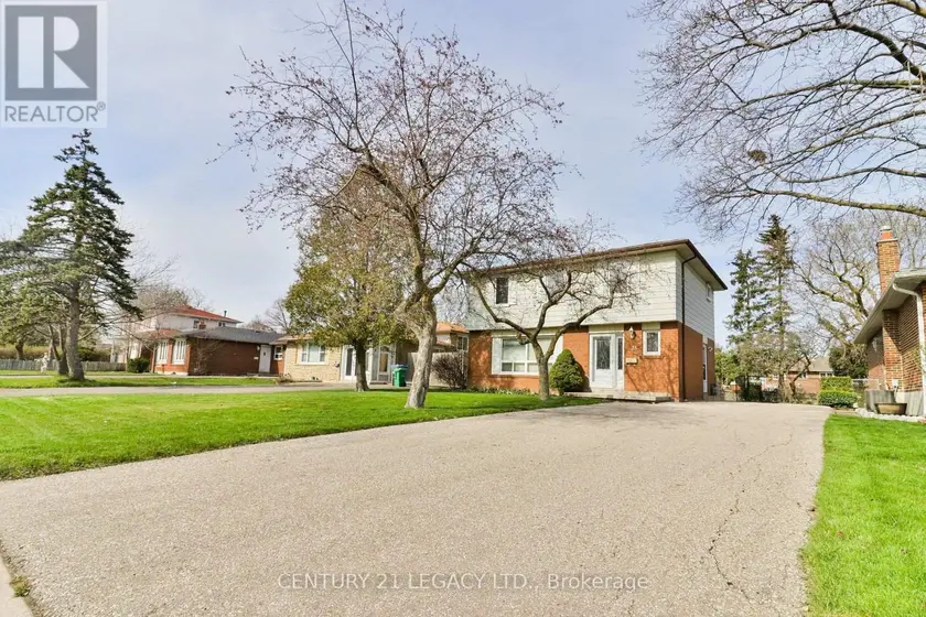 Detached at (UPPER) - 25 EDENBOROUGH DRIVE, Brampton