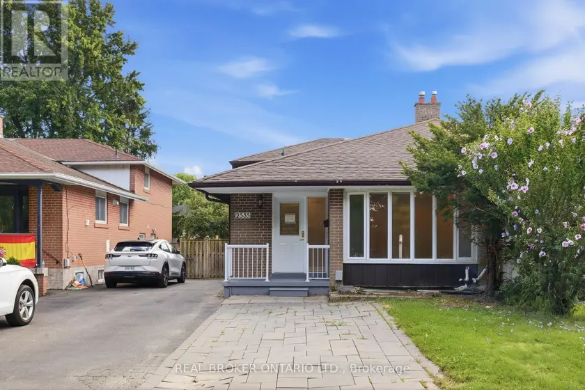 Semi-Detached/Link at 2535 PADSTOW CRESCENT, Mississauga