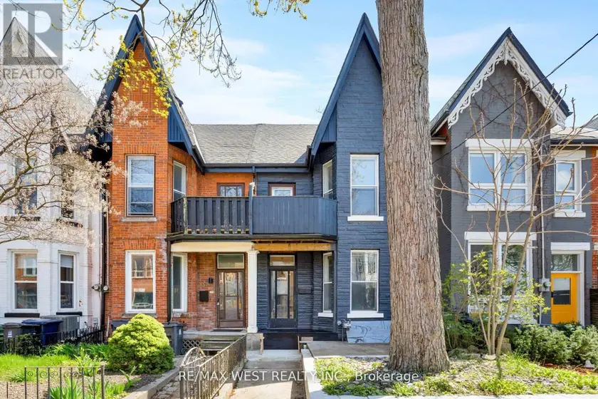 Townhouse at 39 NOBLE STREET, Toronto