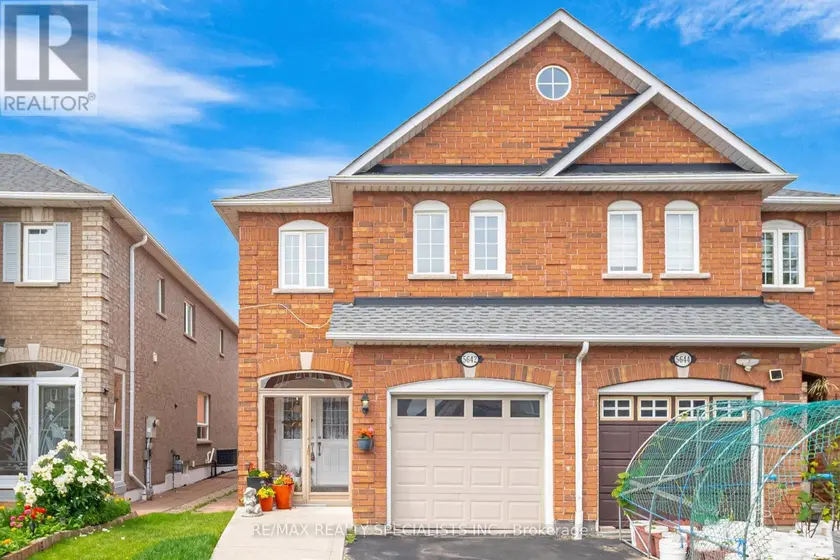 Semi-Detached/Link at 5642 ARMANDO AVENUE, Mississauga