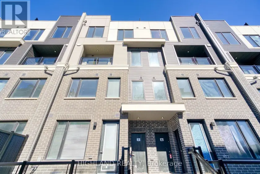 Townhouse at 7 - 3473 WIDDICOMBE WAY, Mississauga
