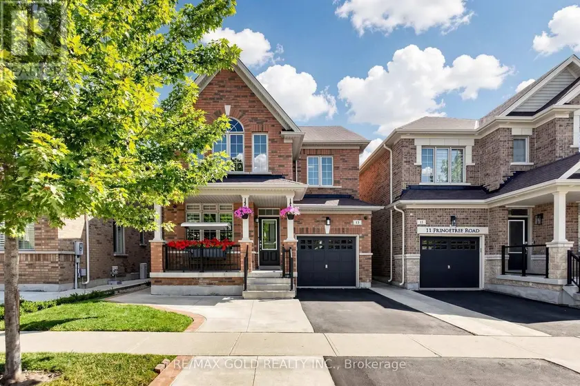 Detached at 13 FRINGETREE ROAD, Brampton