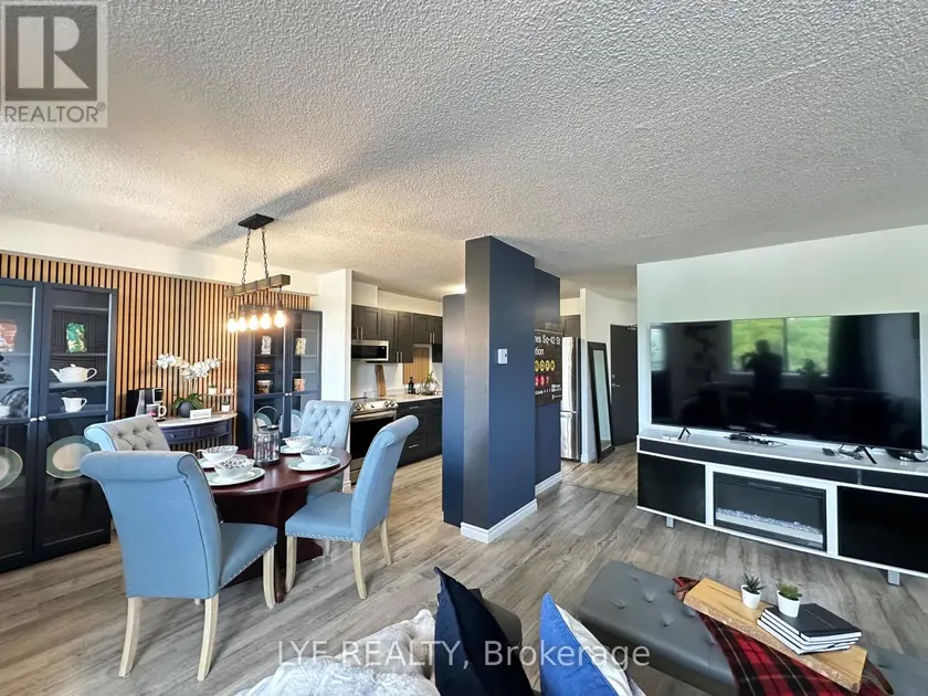 Apartment at 401 - 81 MILLSIDE DRIVE, Milton