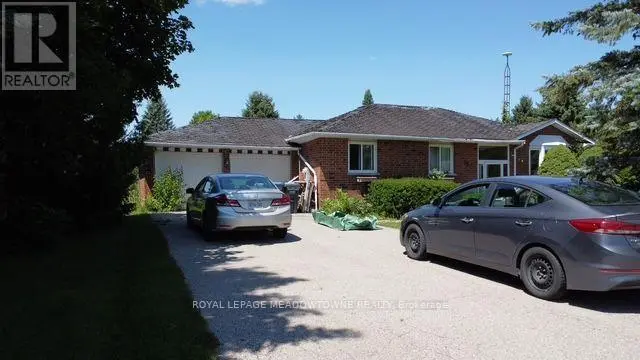 Detached at 26 DAVIS DRIVE, Caledon
