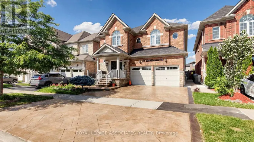 Detached at 35 GODLIMAN ROAD, Brampton