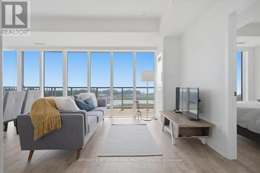 Apartment at 705 - 220 MISSINNIHE WAY, Mississauga