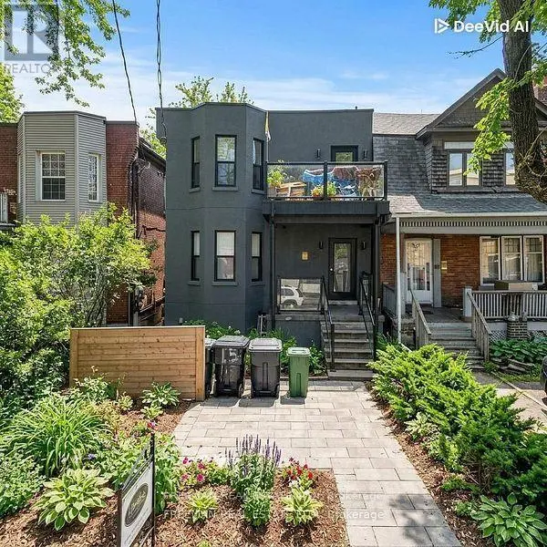 Townhouse at B03 - 15 THORBURN AVENUE, Toronto