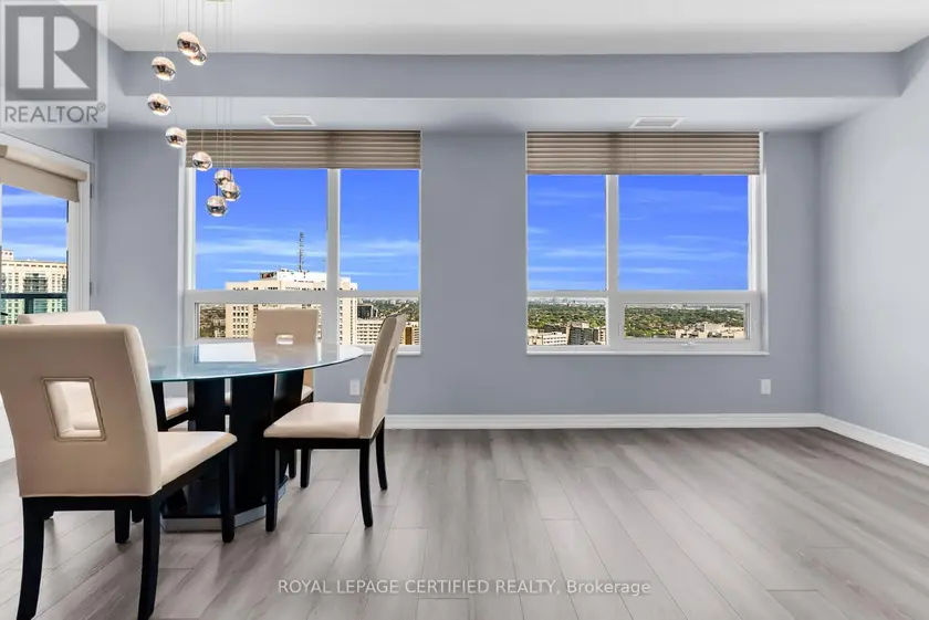 Apartment at 3301 - 208 ENFIELD PLACE, Mississauga