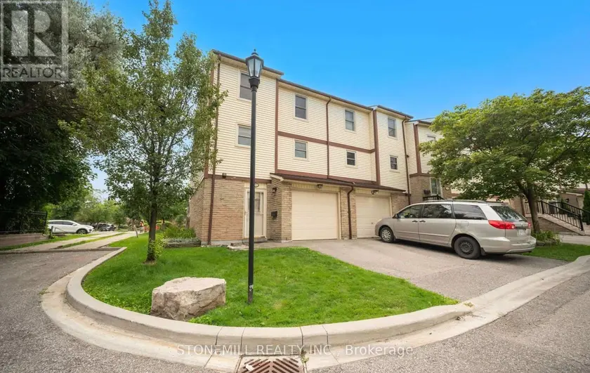 Townhouse at 30 - 7340 COPENHAGEN ROAD, Mississauga