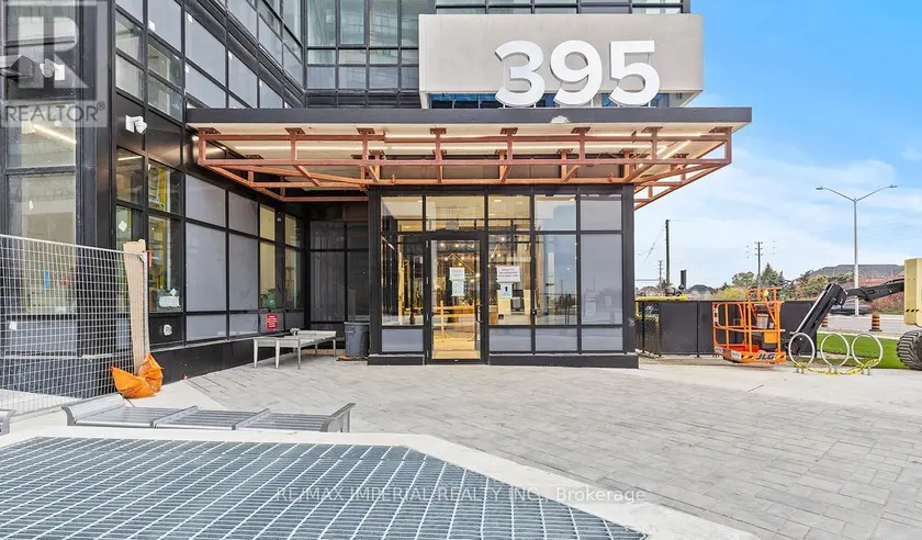 Apartment at 523 - 395 DUNDAS STREET W, Oakville