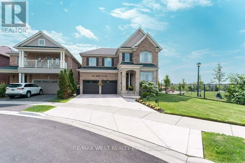Detached at 85 AIRD COURT, Milton