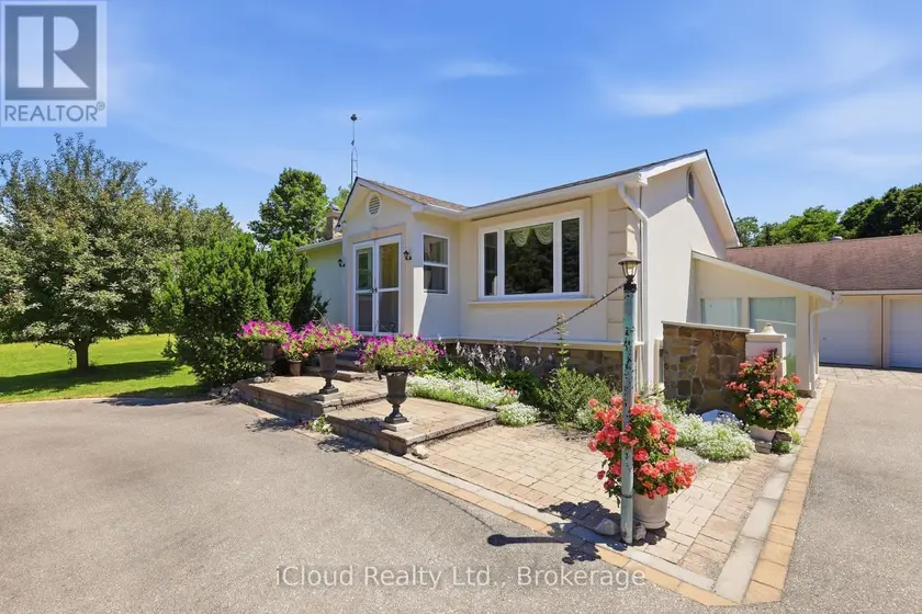 Detached at 4014 TWENTY SIDE ROAD, Milton