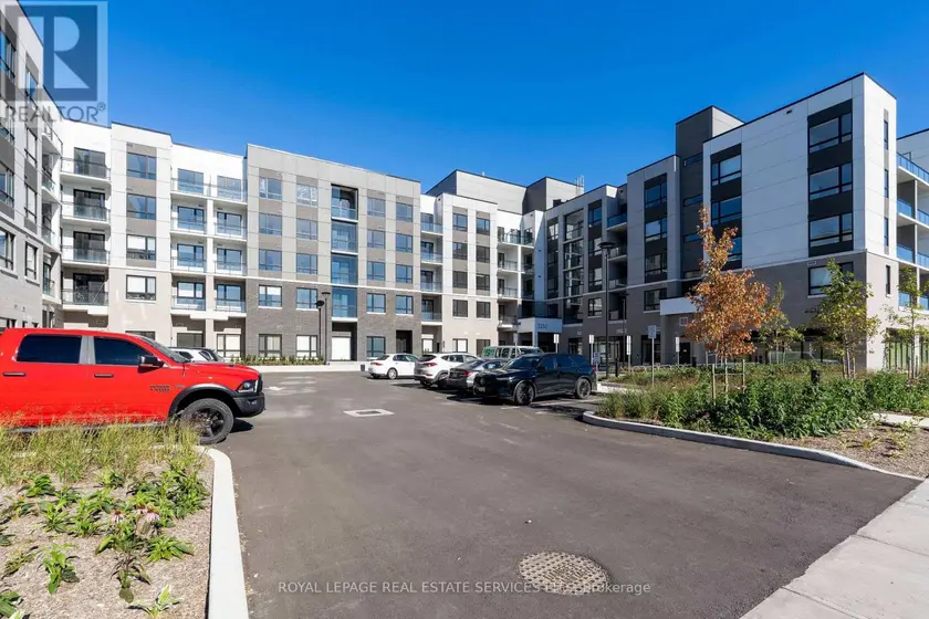 Apartment at 333 - 3250 CARDING MILL TRAIL, Oakville