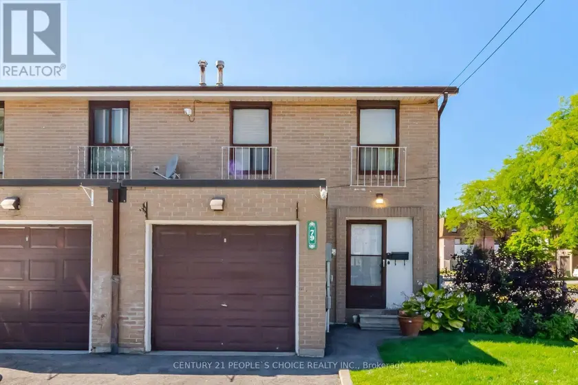 Townhouse at 79 FLEETWOOD CRESCENT, Brampton