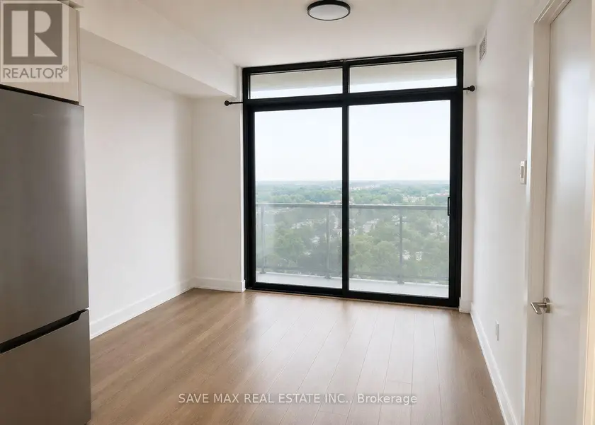 Apartment at 1410 - 86 DUNDAS STREET E, Mississauga