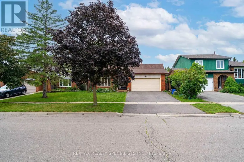 Detached at 29 BLACKTHORN LANE, Brampton