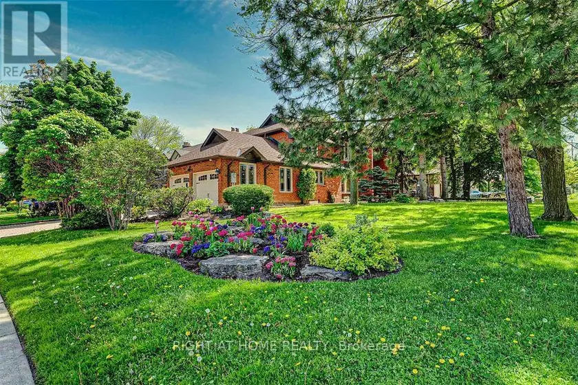 Detached at 4326 BRIDLEPATH TRAIL, Mississauga