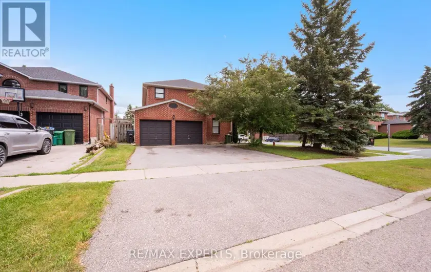 Detached at 1 GOODFELLOW CRESCENT, Caledon