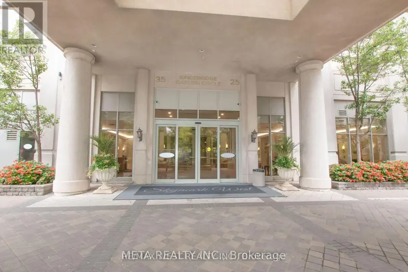 Apartment at 1501 - 35 KINGSBRIDGE GARDEN CIRCLE, Mississauga
