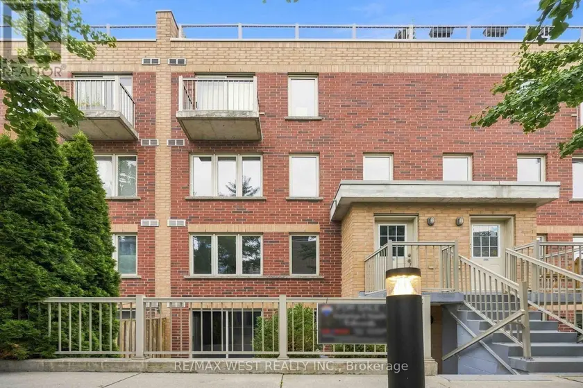 Townhouse at 122 - 20 ELSIE LANE, Toronto