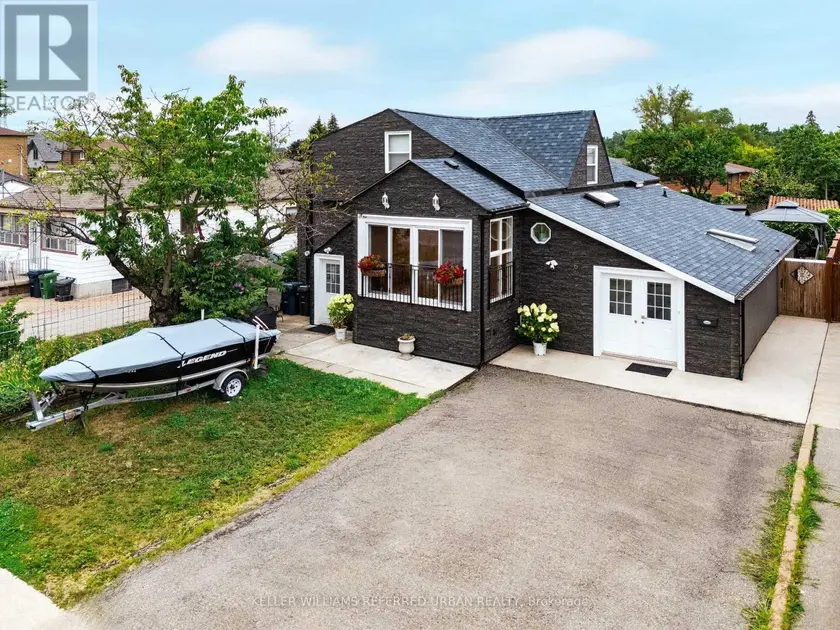 Detached at 6 ELMHURST DRIVE, Toronto
