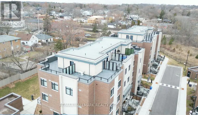Townhouse at 216 - 1085 DOUGLAS MCCURDY COMMON, Mississauga