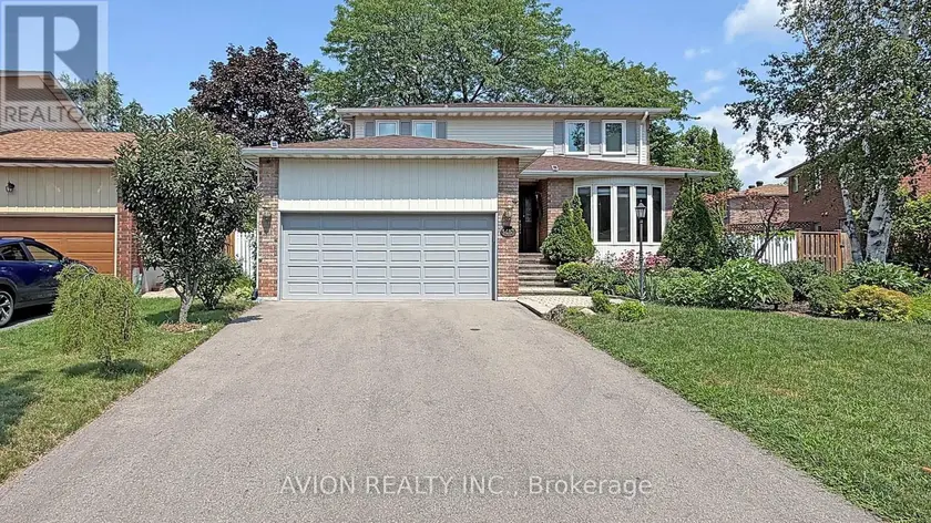 Detached at 1413 HARMSWORTH SQUARE, Oakville