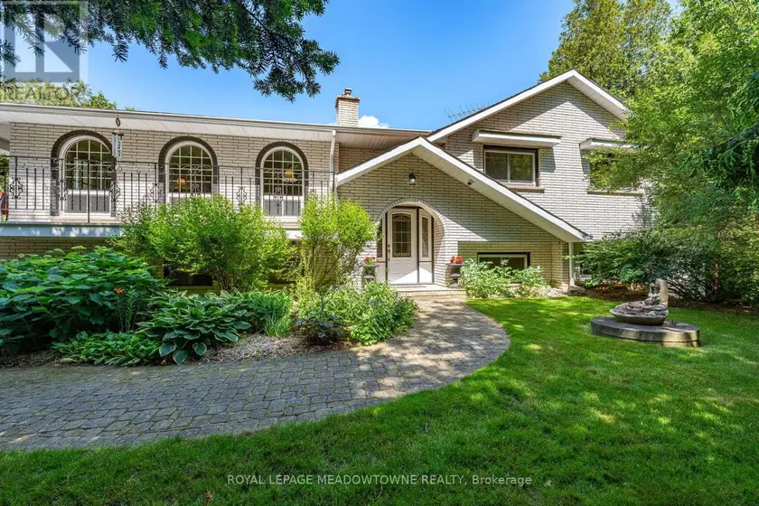Detached at 6733 25 SIDE ROAD, Halton Hills