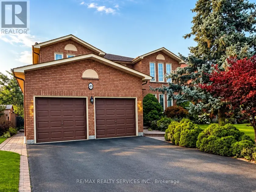 Detached at 49 TURTLECREEK BOULEVARD, Brampton
