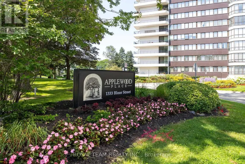 Apartment at 2004 - 1333 BLOOR STREET, Mississauga
