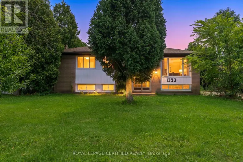 Detached at 1398 REBECCA STREET, Oakville