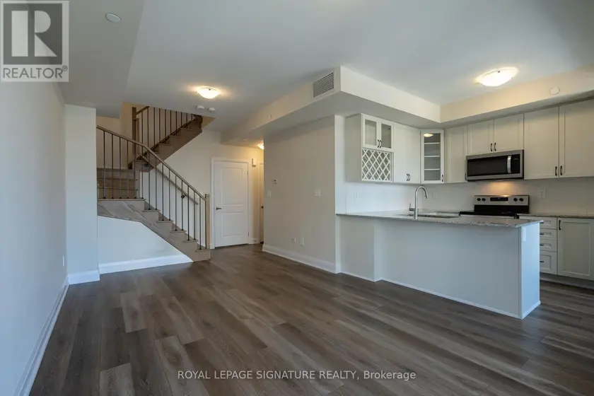 Townhouse at 108 - 1585 ROSE WAY, Milton